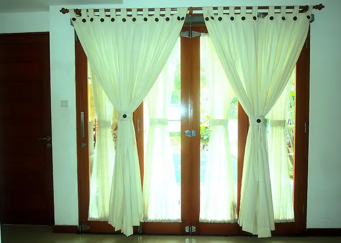 Jayastuti House Villa