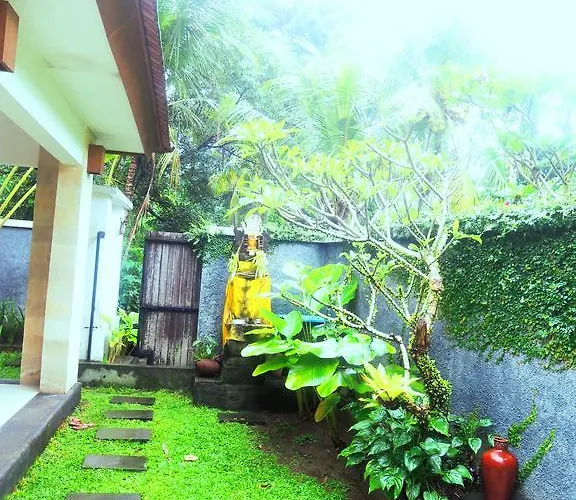 Jayastuti House Villa