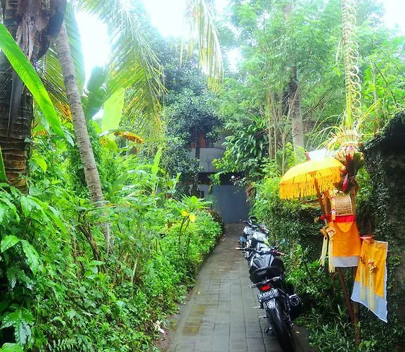 Jayastuti House * Ubud
